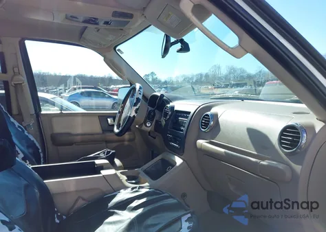 2004 Ford Expedition Eddie Bauer from USA, damaged, VIN 1FMRU17W84LA91000